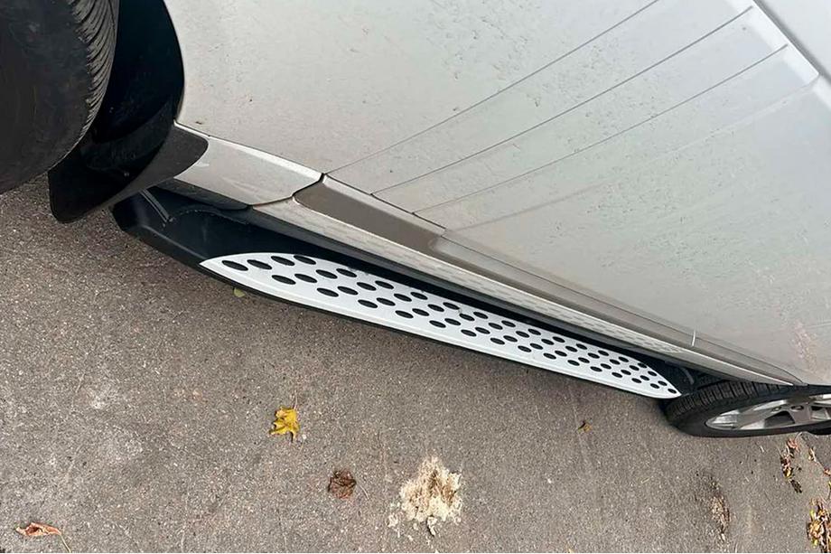 Range Rover IV L405 2013–2021 Side steps Shining V1 (2 st., aluminium) Image