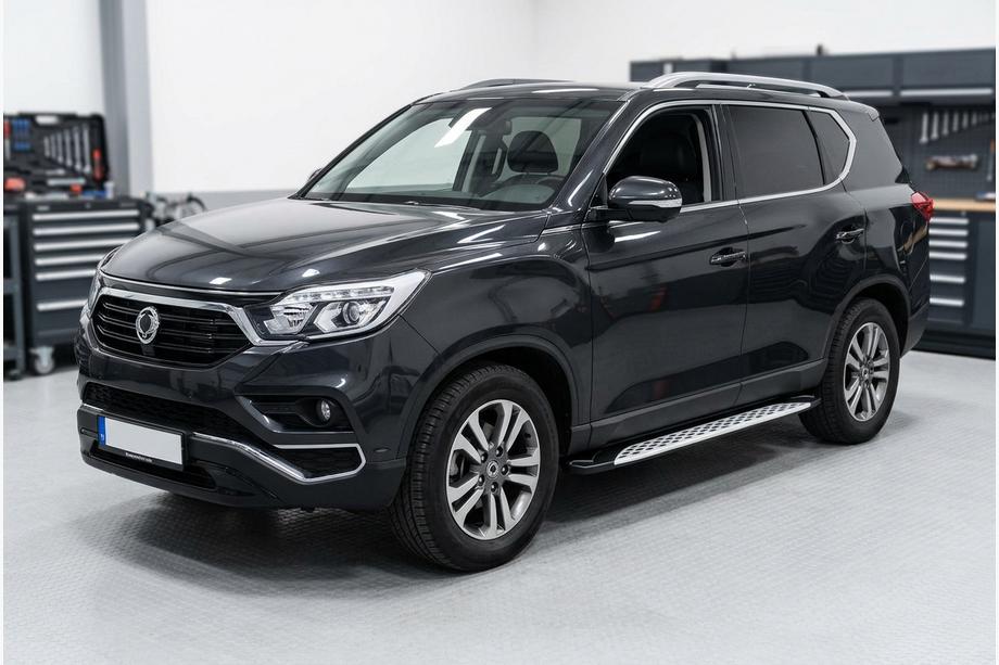 SsangYong Rexton II 2017– Side steps Shining V1 (2 st., aluminium) Image