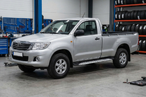 Toyota Hilux 2006–2015 Side steps Shining V1 (2 st., aluminium) foto 1