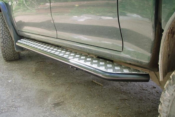 Side steps voor de auto: functionaliteit en types Foto 3