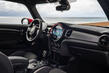 Review van de 'hot hatch' MINI John Cooper Works 3D van de derde generatie foto 6