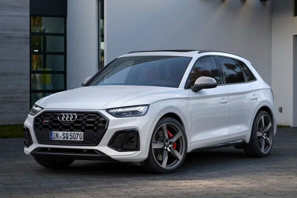 Review van de vernieuwde sportieve crossover Audi SQ5