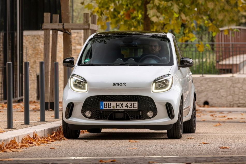Review van de vernieuwde elektrische hatchback Smart EQ forfour