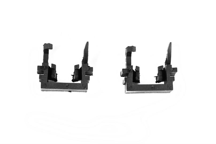 Ford Mondeo 2008–2014 Adapter voor H7 LED-lampen (grootlicht) (L12) (2 stuks) Image