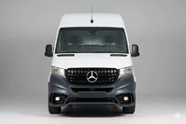 Mercedes Sprinter W907/W910 2018– Voorbumper met grille V2 (AMG) foto 8