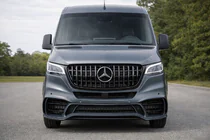 Mercedes Sprinter W907/W910 2018– Voorbumper met grille V2 (AMG) foto 2