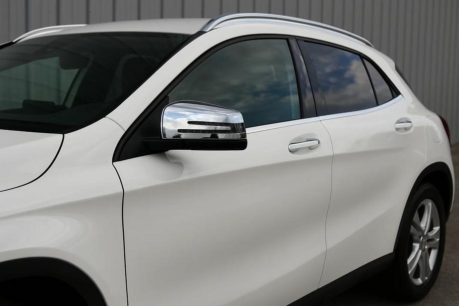 Mercedes GLA X156 2014–2019 RVS spiegelkappen (2 stuks) Foto 1