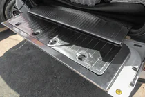 Toyota Land Cruiser 200 2007–2021 Set bagageruimte-inserts (RVS) foto 8