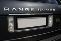 Range Rover III L322 2002–2012 Sierlijst boven kentekenplaat (Carmos, RVS) foto 1