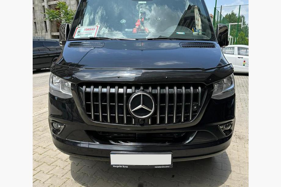Mercedes Sprinter W907/W910 2018– Voorgrille Chrome Eco (budget sierlijst) Image