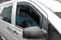 Mercedes Vito W639 2004–2014 Raamwindschermen (inbouw) Niken Luxury (2 st.) foto 9