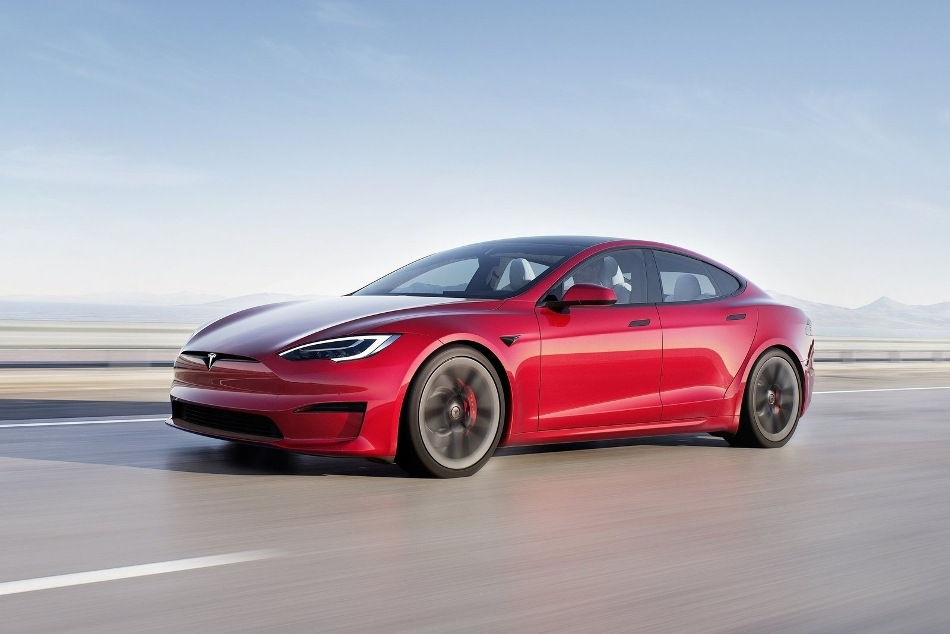 Tesla Model S I generatie: review van de vernieuwde elektrische liftback