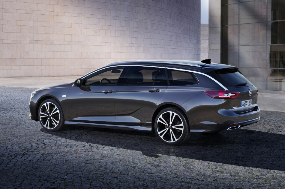 Opel Insignia Sports Tourer: review en specs van de vernieuwde stationwagon