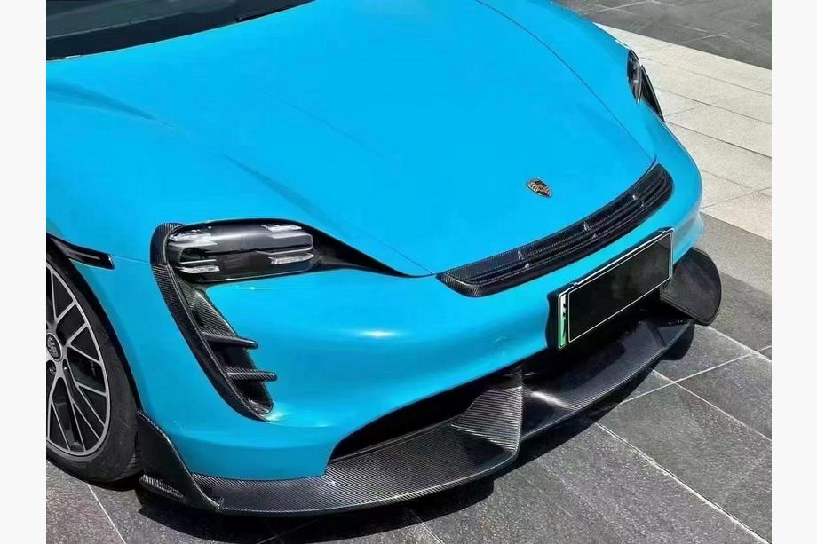 Porsche Taycan 2019– Bodykit set Image