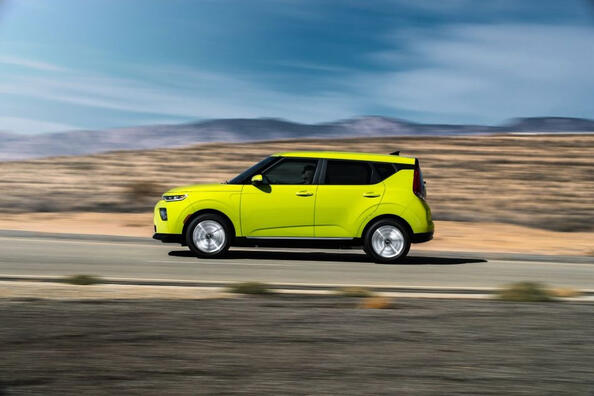KIA Soul EV: stijlvolle en praktische elektrische auto Foto 3