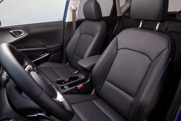 KIA Soul EV: stijlvolle en praktische elektrische auto Foto 6