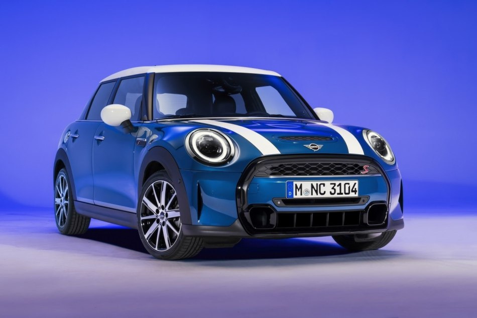 MINI Hatchback 5D: review van de compacte hatchback van de 3e generatie