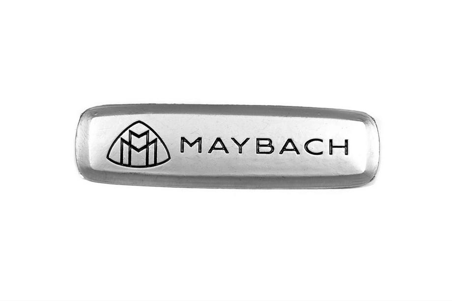 Mercedes-Benz Maybach aluminium embleem voor automatten (1 st) Foto 1