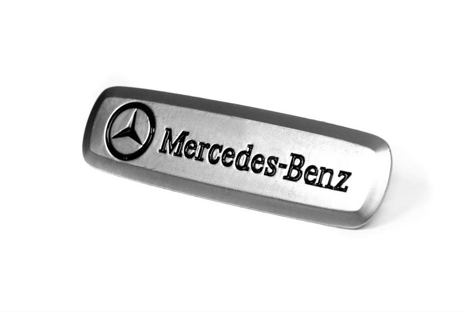 Mercedes-Benz Mercedes aluminium embleem voor automatten (1 st.) Foto 2