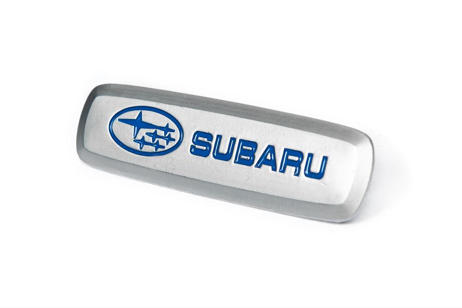 Subaru Aluminium badge voor automatten (1 st.) Image