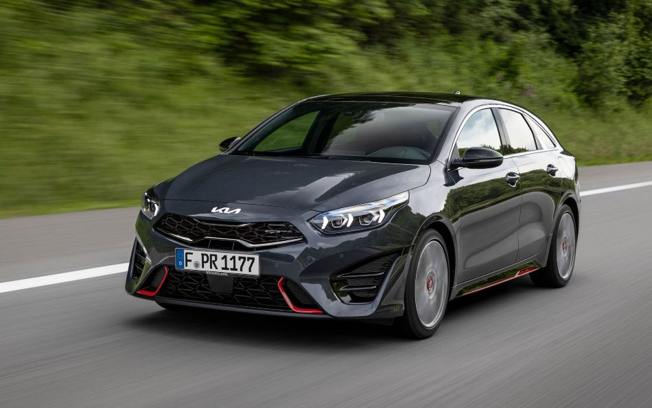 Rij-impressie van de vernieuwde sportwagon KIA ProCeed GT