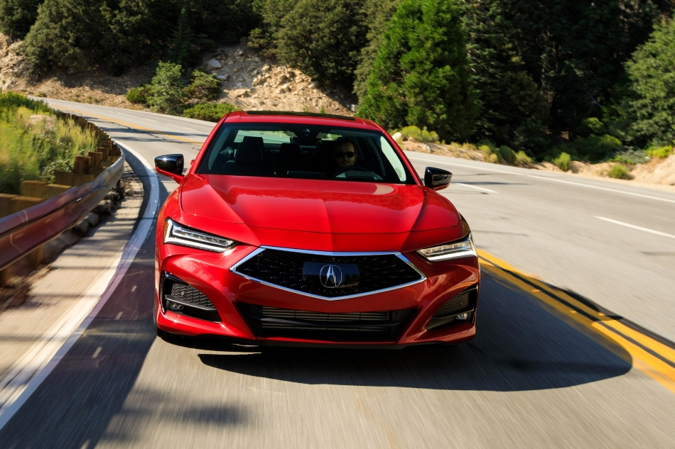 Acura TLX II generatie: sedan met premiumstatus
