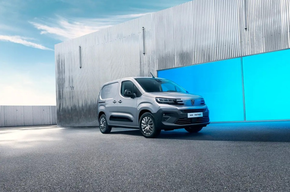 Review van de vernieuwde Peugeot Partner 2024-bestelwagen