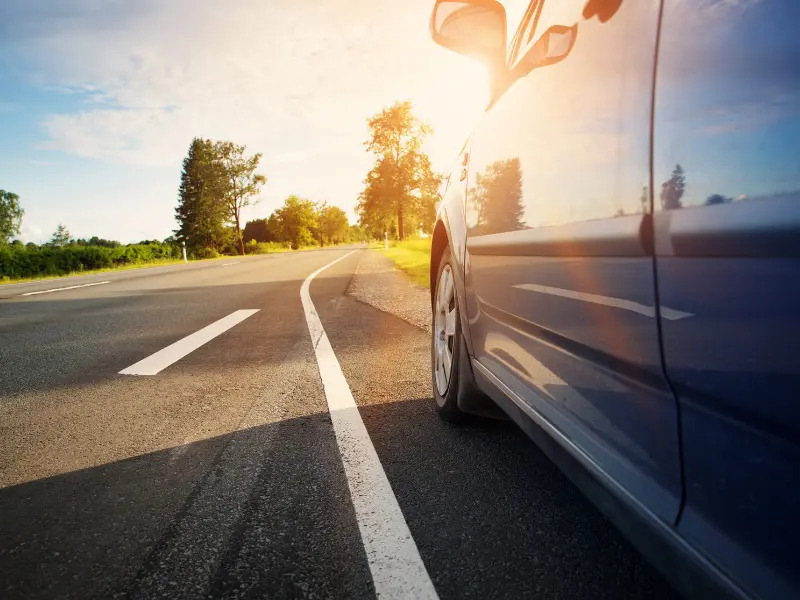 Zo onderhoud je je auto in de zomer