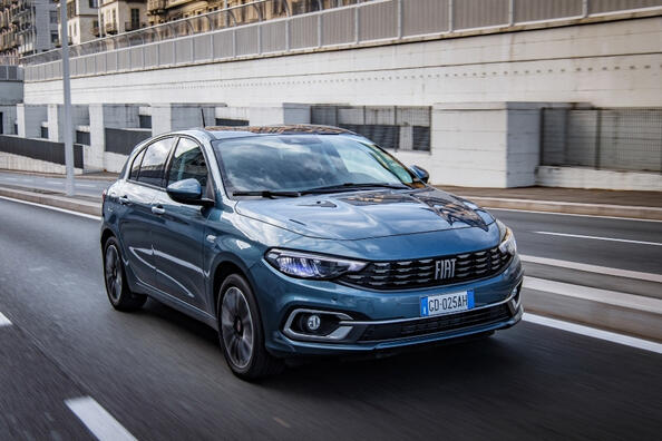 Fiat Tipo Hatchback: review van een budget-hatchback