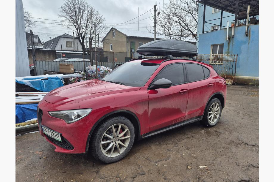 Niken dakkoffer zwart (450 l) Foto 2