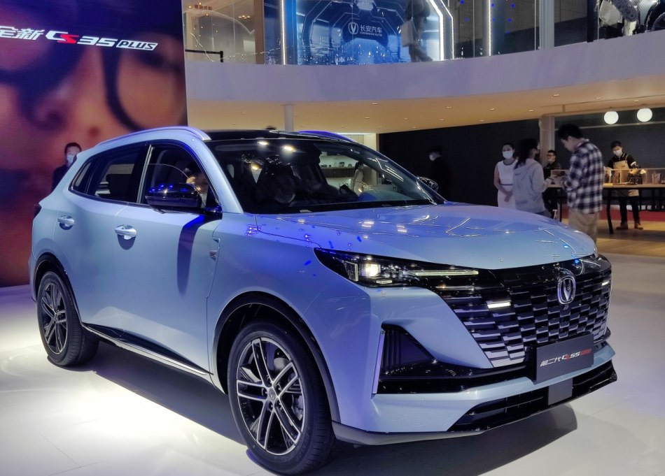 Changan CS55 PLUS II generatie: stijlvolle crossover met ruim interieur