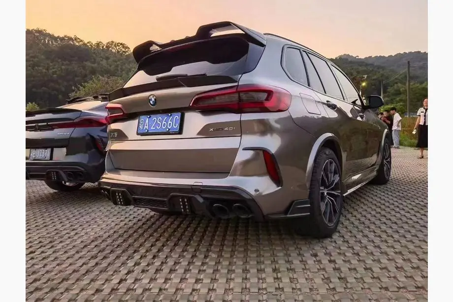 BMW X5 G05 2019–2026 Bodykit voor X5M F95 LRT-Design Carbon (2018-2022) Foto 13