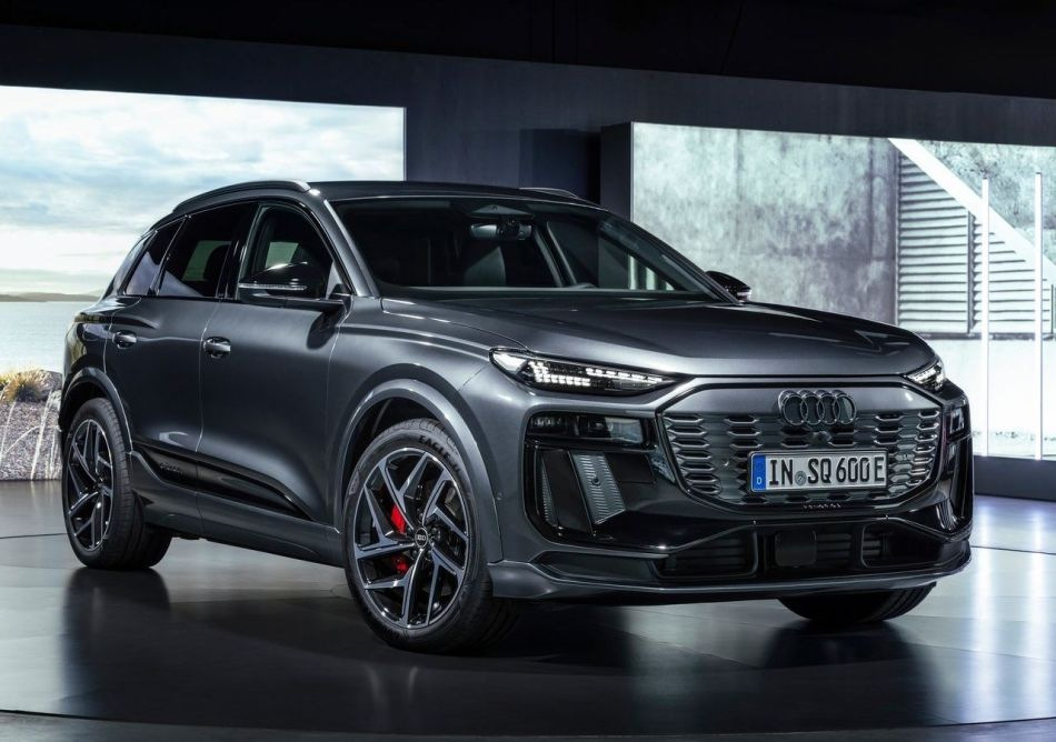 Review van de nieuwe elektrische crossover Audi SQ6 e-tron 2024