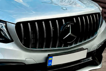 Mercedes GLE/ML-klasse W166 2011–2018 Voorlogo achter glas, zwarte rand a0008880111 (voor GLE) foto 2