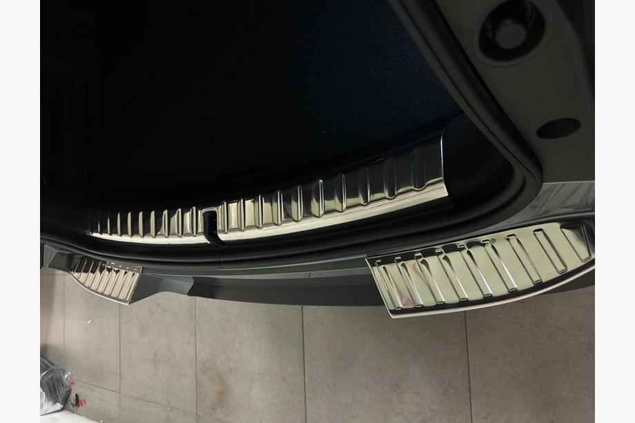 Mini Countryman U25 2023– Achterbumperbeschermer Carmos (U25, RVS) Image