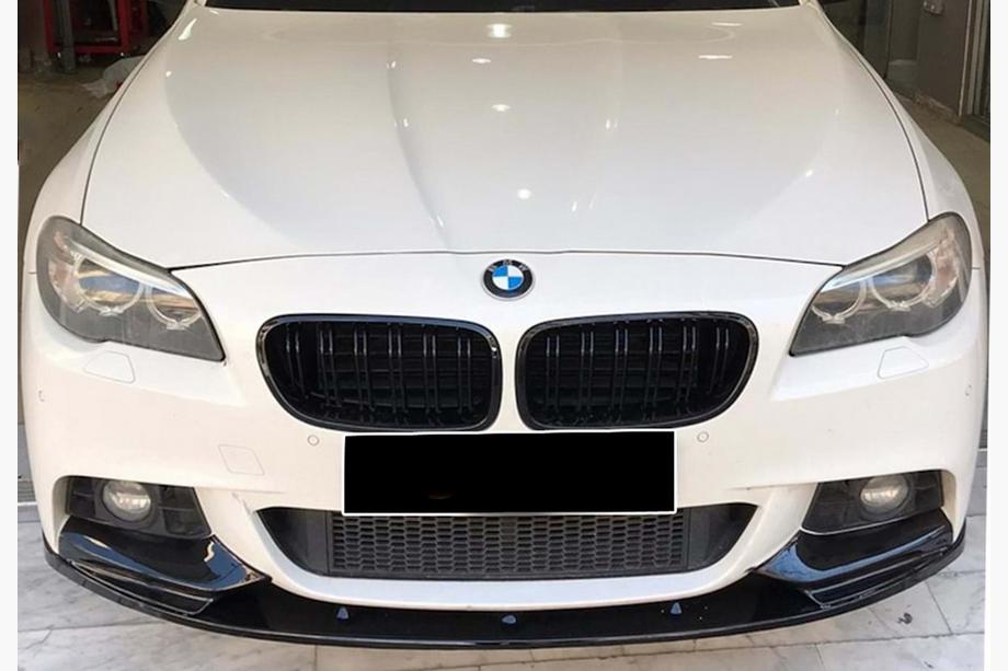 BMW 5 Serie F10/F11 2010–2016 Voorbumper lip DPT Lip V-2 (voor M-Performance, hoogglans zwart) Image