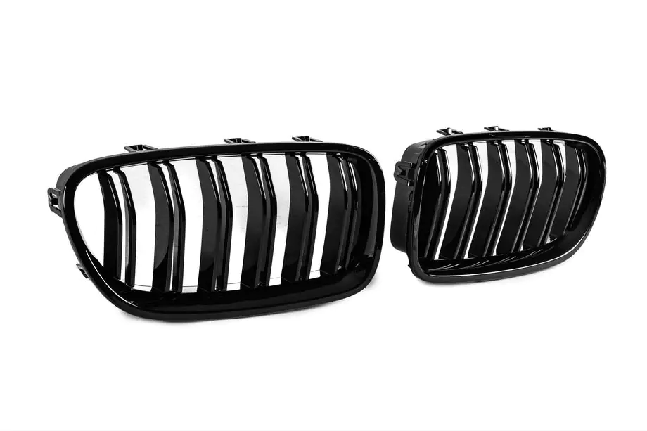 BMW 5 Serie F10/F11 2010–2016 Niergrilles M-Look (hoogglans zwart) Foto 4