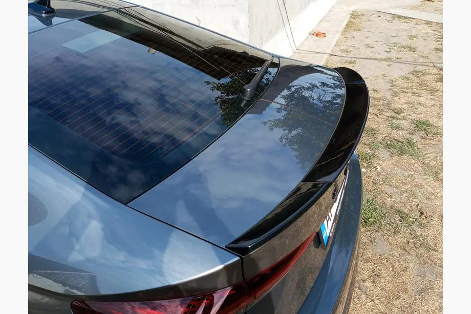 Skoda Octavia IV A8 2020– DPT spoiler (hoogglans zwart) Foto 3