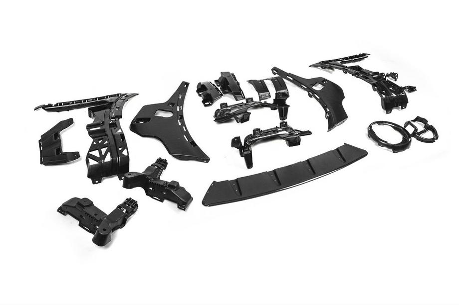 Mercedes GLC X253 2015–2022 Restyling kit voor GLC63 2022 Foto 10