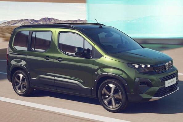 Review van de vernieuwde Peugeot Rifter 2024 compact MPV