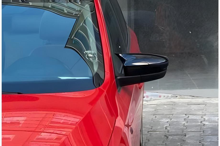 Skoda Rapid 2012–2019 BMW-Style spiegelkappen (met knipperlicht, 2 stuks) Image