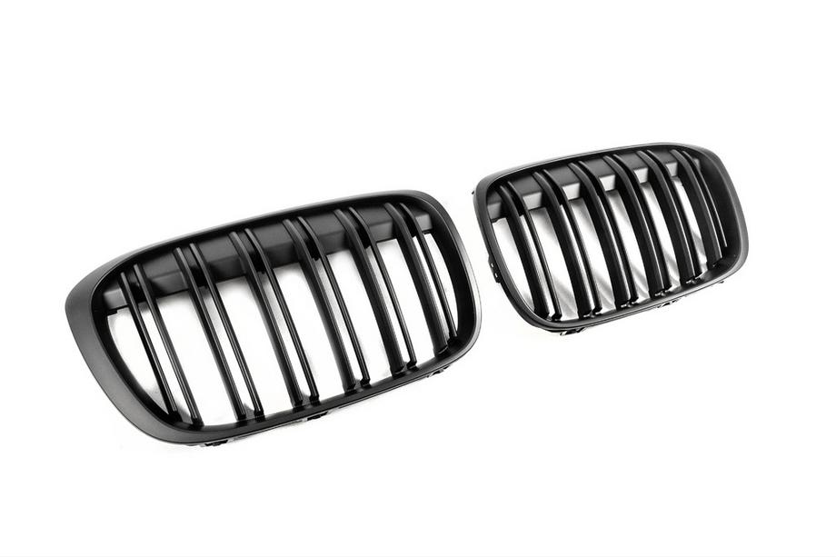 BMW X1 F48 2015–2022 Niergrilles M-Look (2015-2019, mat zwart) Foto 4
