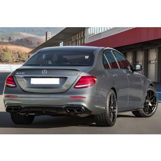 Achterdiffuser met uitlaatsierstukken E63-Design Black (voor AMG/AMG-Line 2016-2020) foto 1