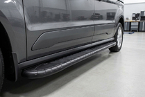Ford Connect 2021– Bosphorus Black side steps (2 st., aluminium) foto 1