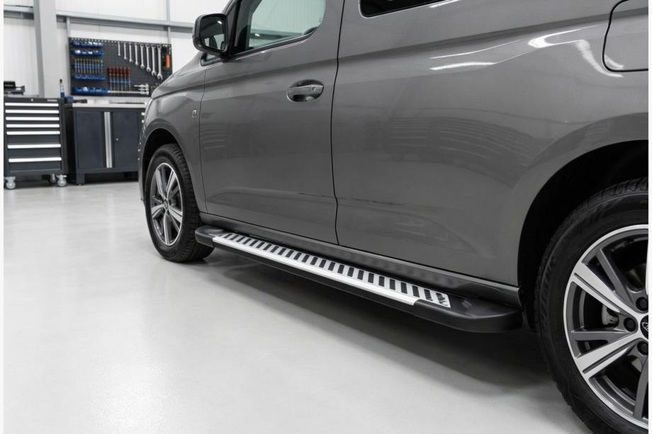 Ford Connect 2021– Side steps Line (2 stuks, aluminium) Image