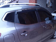 Nissan Qashqai 2014–2021 Windschermen met chromen sierlijst Niken Luxury (4 stuks) foto 5