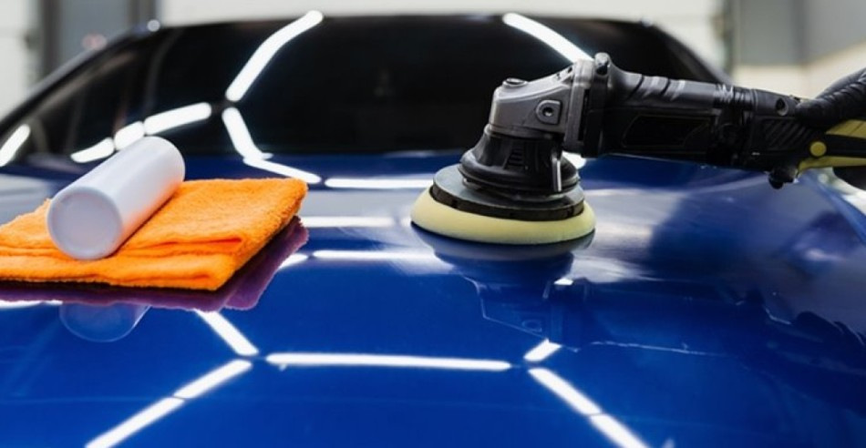 Wat is abrasief polijsten van de autocarrosserie?