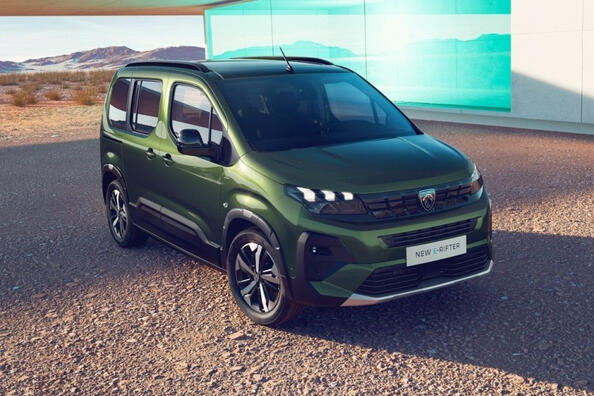 Peugeot e-Rifter 2023: een frisse blik op elektrische mobiliteit Foto 4