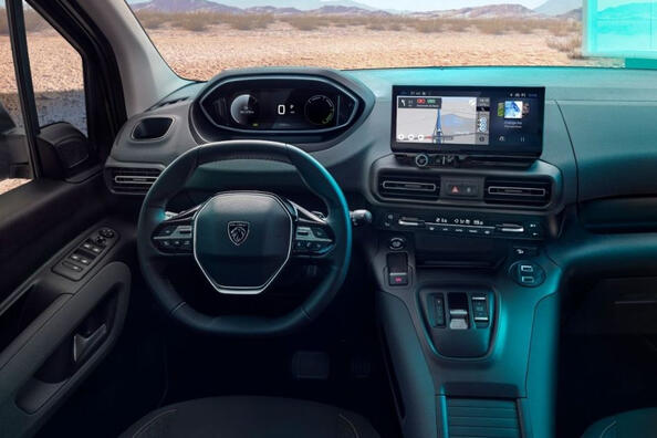 Peugeot e-Rifter 2023: een frisse blik op elektrische mobiliteit Foto 5