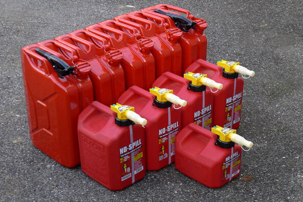 In welke jerrycan bewaar je benzine het best?